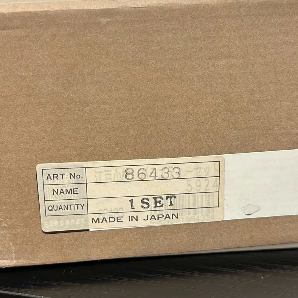 Rare Tachikichi Japanese Pottery Cup & Saucer Set of 5 Vintage In Box